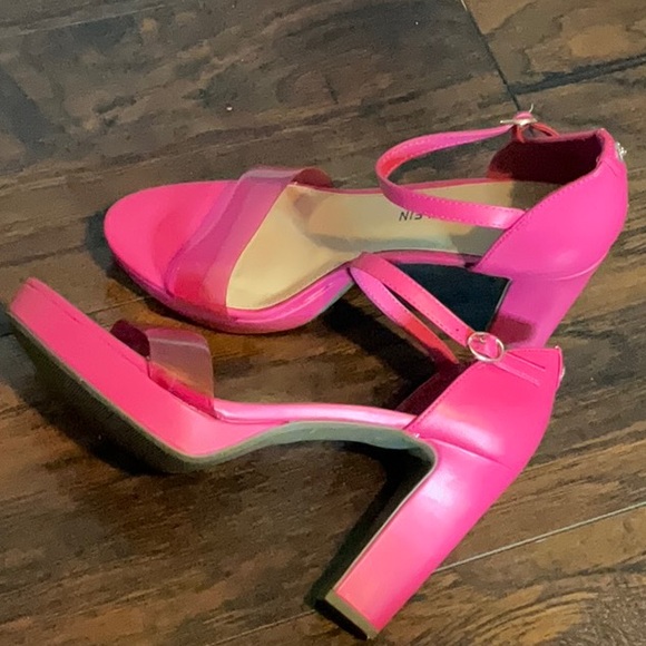 AK Annie Klein pink heels, size 10.5 - Picture 6 of 6